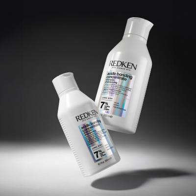 Redken Acidic Bonding Concentrate Szampon do włosów dla kobiet 300 ml