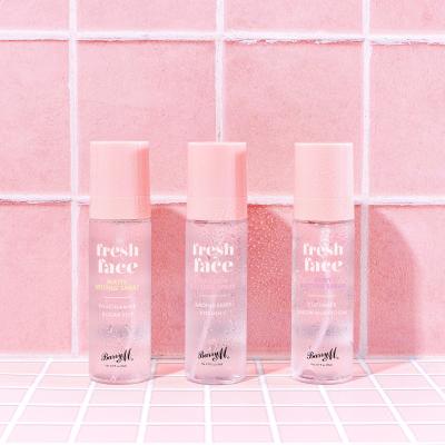 Barry M Fresh Face Dewy Setting Spray Utrwalacz makijażu dla kobiet 70 ml