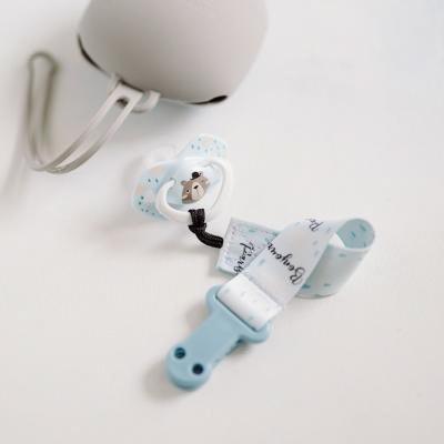 Canpol babies Bonjour Paris Soother Clip With Ribbon Blue Łańcuszek do smoczka dla dzieci 1 szt