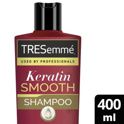 TRESemmé Keratin Smooth Shampoo Szampon do włosów dla kobiet 400 ml