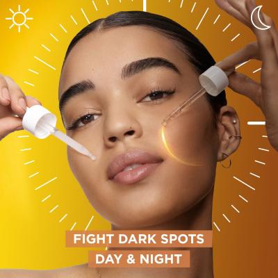 Garnier Skin Naturals Vitamin C Zestaw serum do twarzy na dzień Skin Naturals Vitamin C Brightening Super Serum 30 ml + serum do twarzy na noc Skin Naturals Vitamin C Brightening Night Serum 30 ml