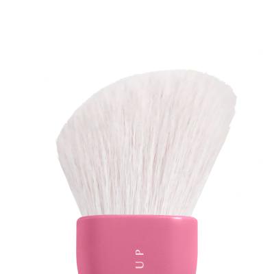 NYX Professional Makeup Buttermelt Blush Brush Pędzel do makijażu dla kobiet 1 szt